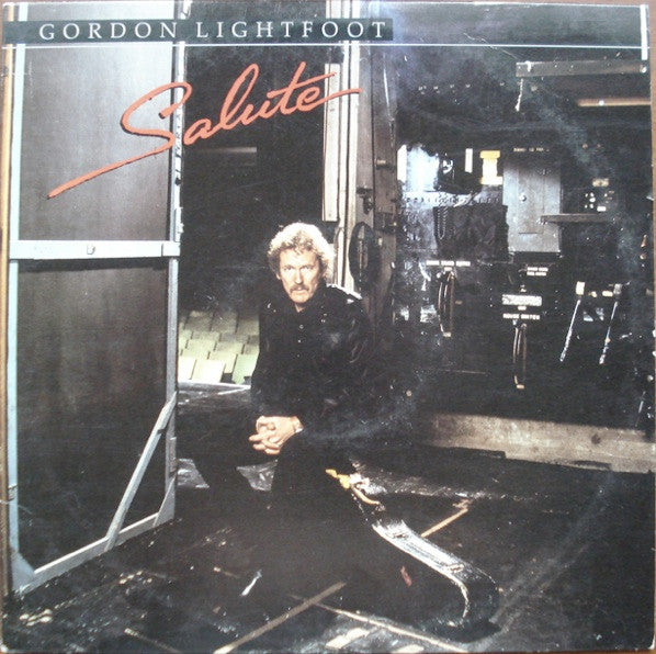 Salute - primary