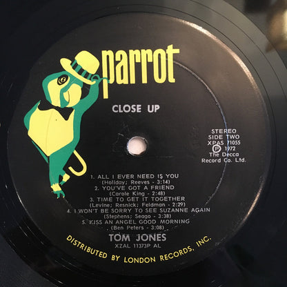 Close Up - secondary