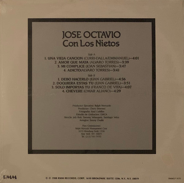 Jose Octavio, Los Nietos - Jose Octavio Con Los Nietos