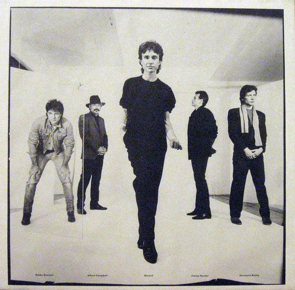 Gerard McMahon - No Looking Back